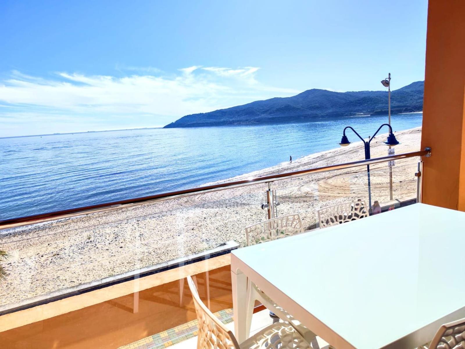 Getares Beach Algeciras Bagian luar foto