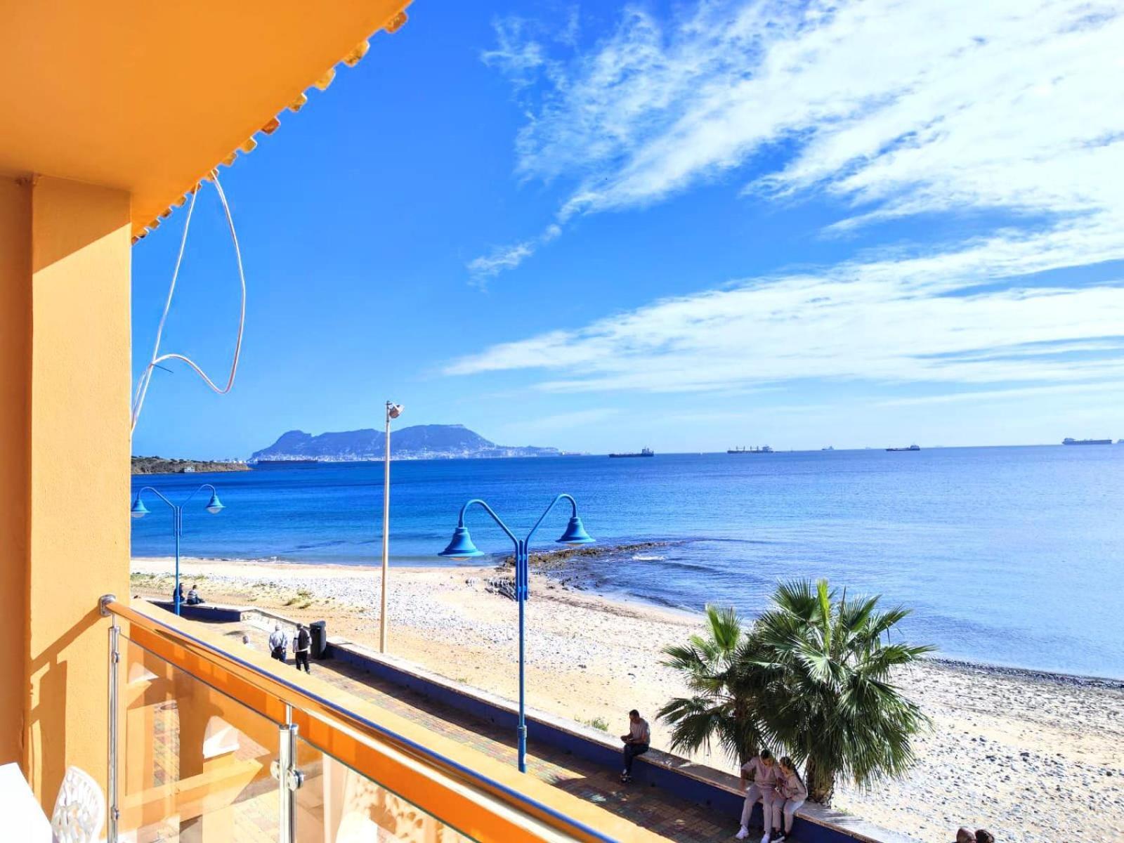 Getares Beach Algeciras Bagian luar foto